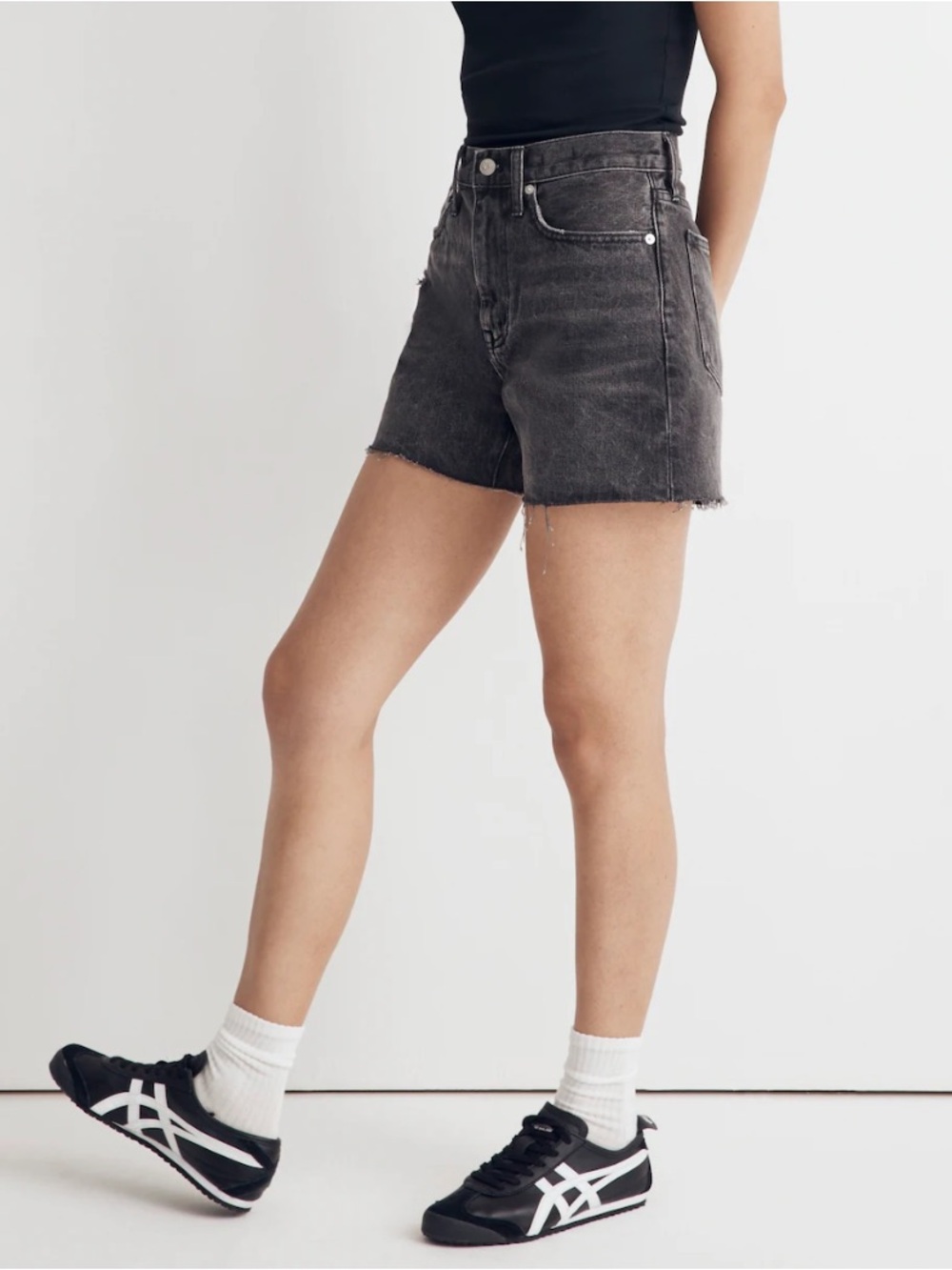 Madewell Relaxed Mid-Length Denim Shorts in bradbrook wash